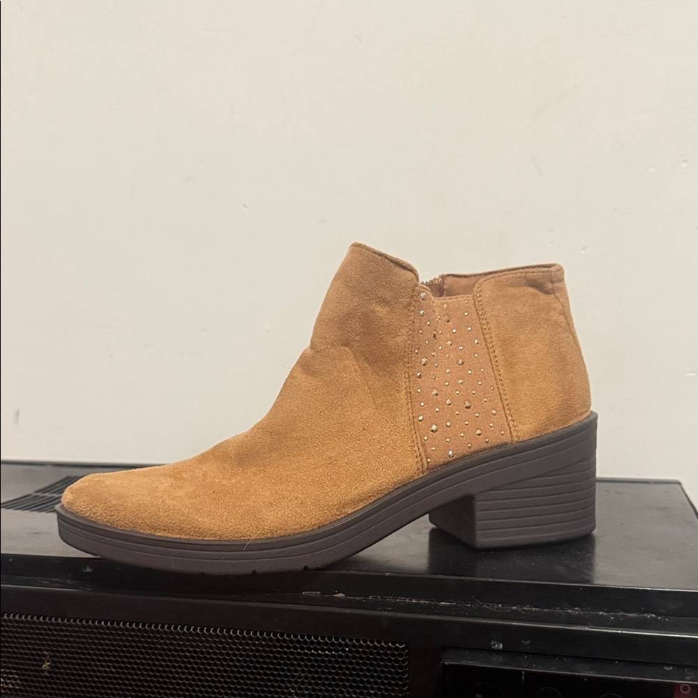 Bzees Tan Ankle Booties